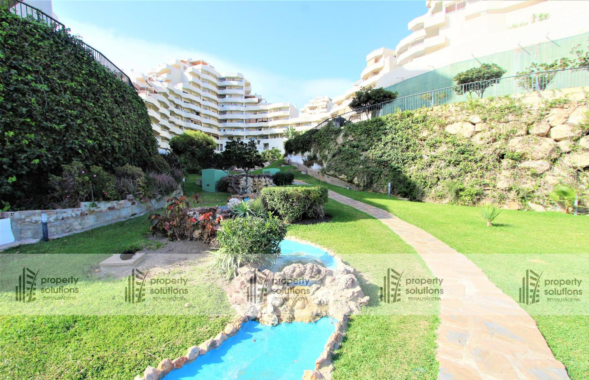 Benalbeach 1010 - Vista Al Mar - Piscina Todo El Ano - Primera Linea De Playa Benalmádena Eksteriør billede