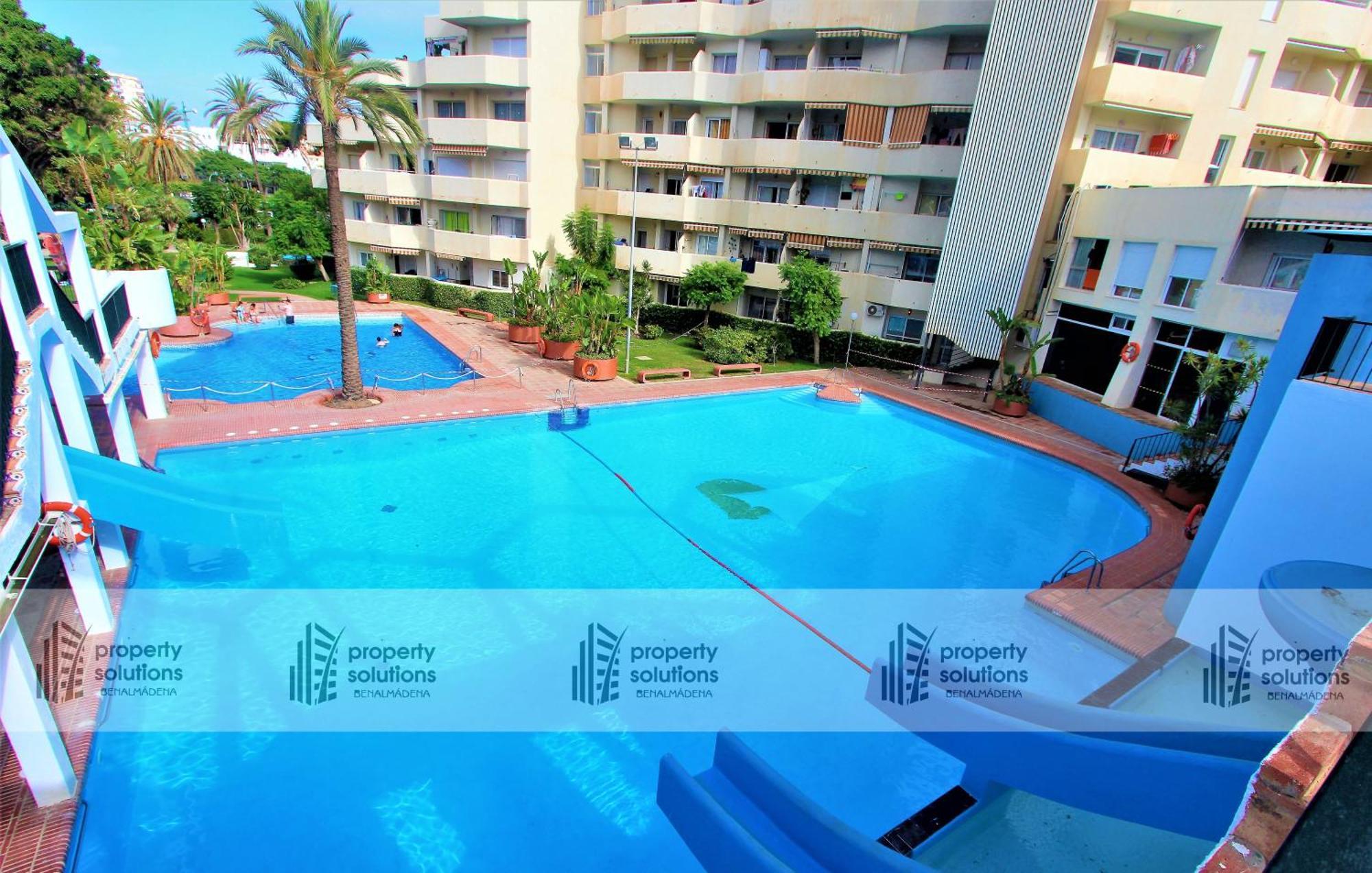 Benalbeach 1010 - Vista Al Mar - Piscina Todo El Ano - Primera Linea De Playa Benalmádena Eksteriør billede